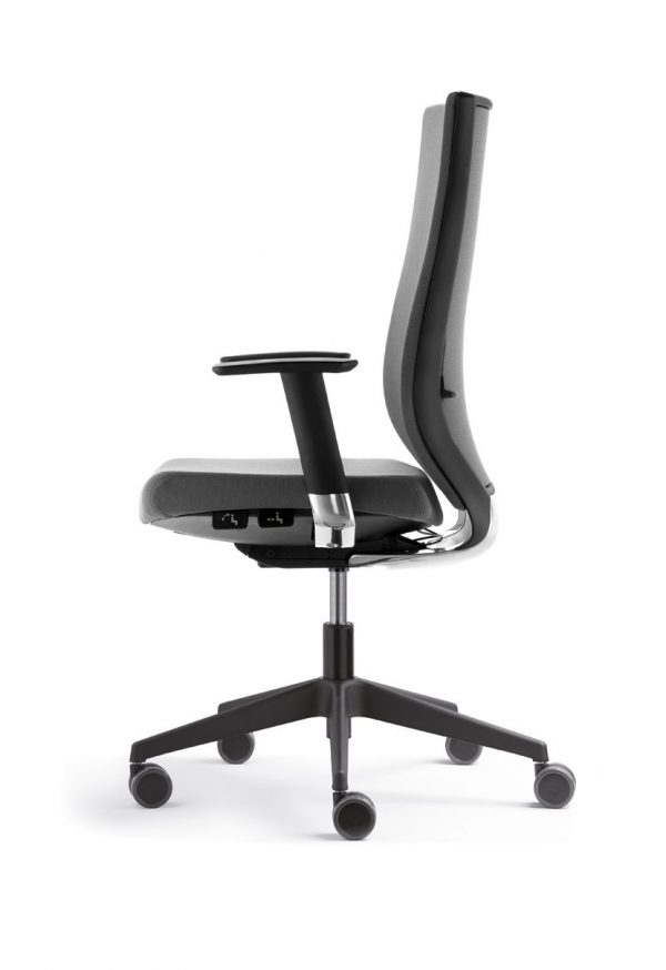 EBEN_INTEG_UPHOLSTERED_03