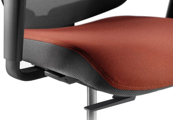 DOT-PRO_SLIDING-SEAT