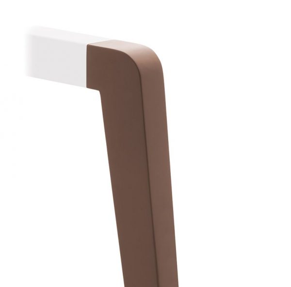 TIMBER_LEG_BROWN