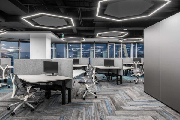CELL_MOVE Cell EPAM office